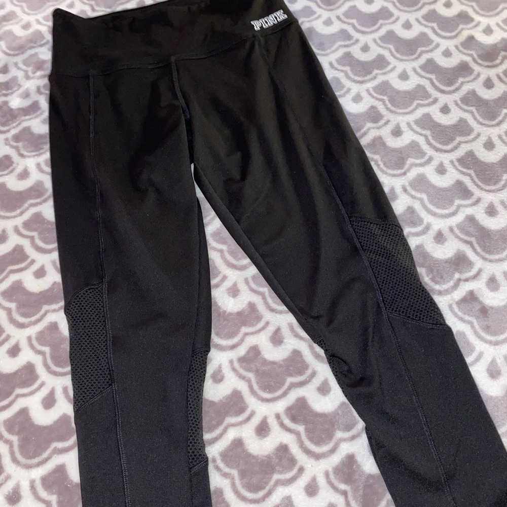 VS Pink Leggings🖤
